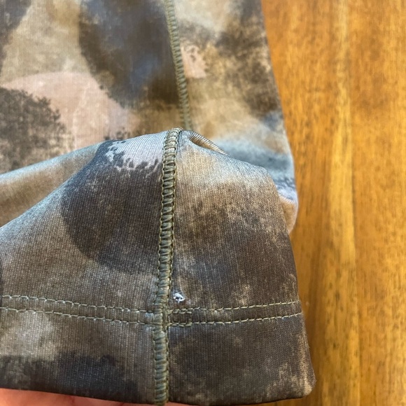 Burton AK helium crew long sleeve base layer victor camo - Picture 7 of 13